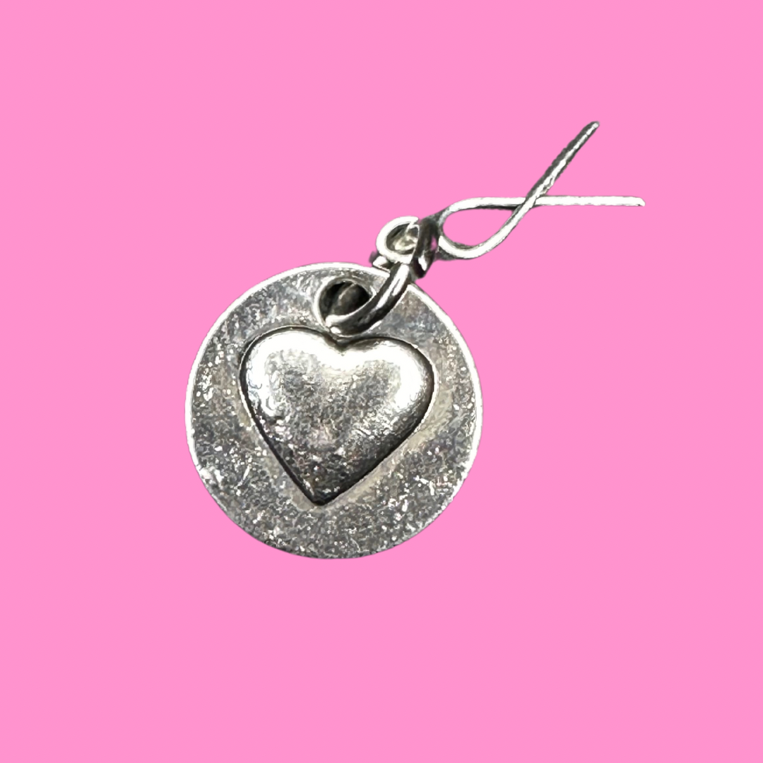 "HeyHeart" Loc Charm